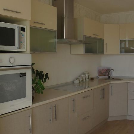Apartment "Ostrova" Kryzhanivka Buitenkant foto